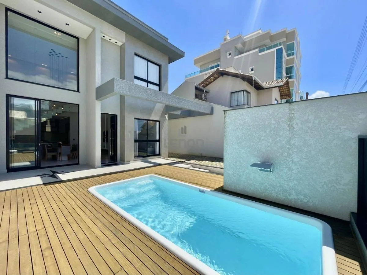 Holiday home 292 - Casa De Luxo Com Piscina Em Canto Grande Bombinhas