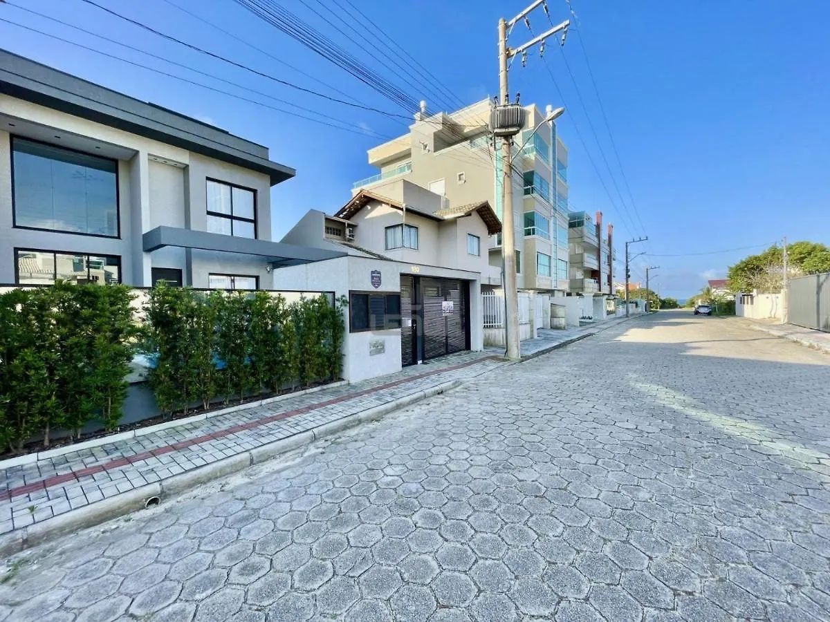 292 - Casa De Luxo Com Piscina Em Canto Grande Bombinhas