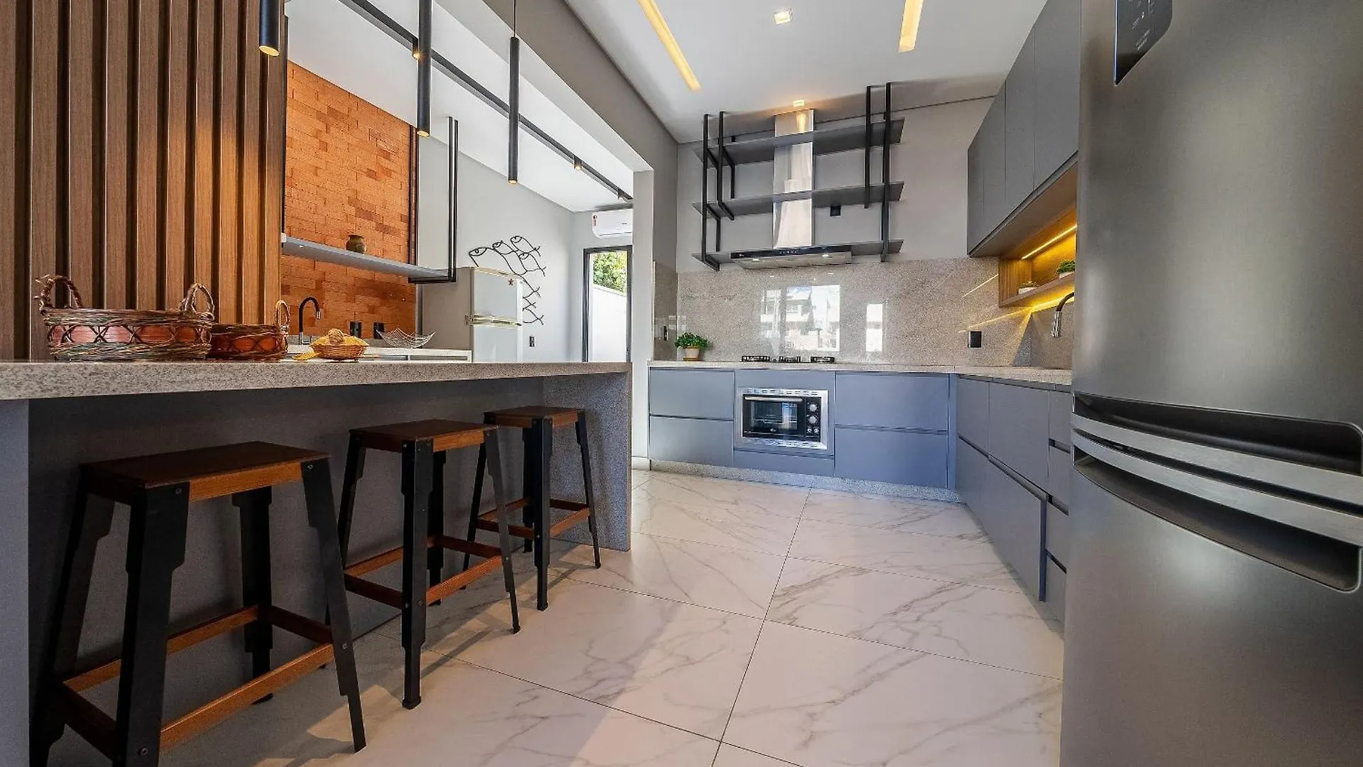 292 - Casa De Luxo Com Piscina Em Canto Grande Bombinhas